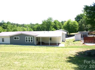 2295 Shady Grove Rd, Connelly Springs, NC 28612