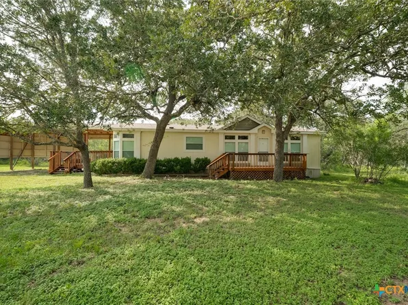 166 Paint Brush Trl, Lockhart, TX 78644