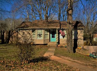 1667 Robin Pl, Clarksville, TN 37043