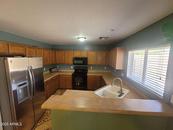5th image of 107 S 220TH Drive