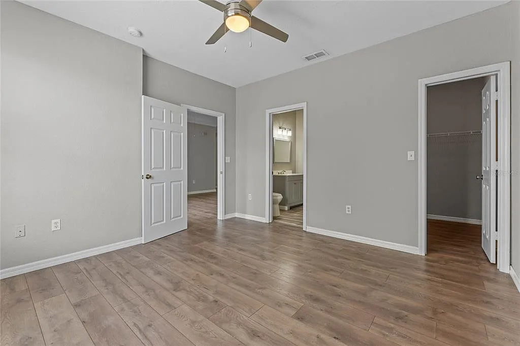 3 bed, 2.0 bath, 1206 sqft, $1,750 — Photo 4