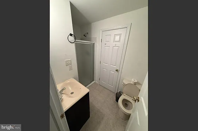 88 Granville Way — Photo 43