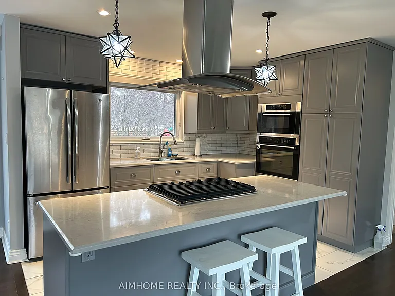 2415 Edith Ave — Photo 6