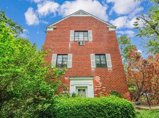 1123 Beverley Dr, Alexandria, VA 22302