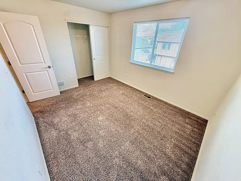 7374 Andover St — Photo 20