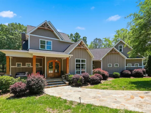 1595 Mary Ellen Dr, Fort Mill, SC 29708