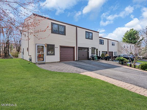 2nd image of 633 Randall Way