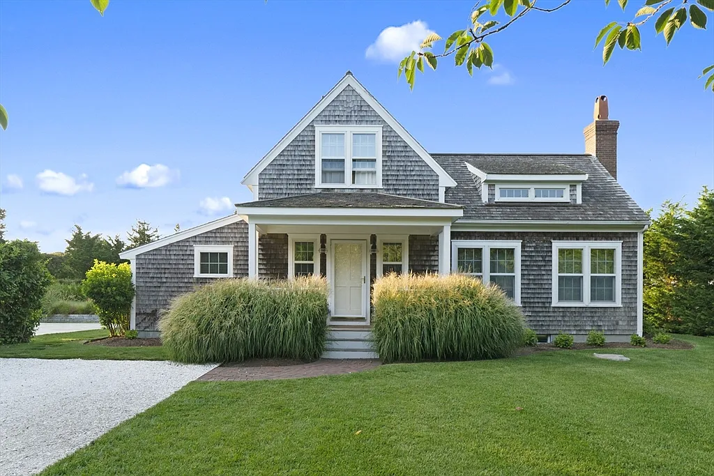 8 bed, 7.5 bath, 5736 sqft, $35,000 — Photo 4