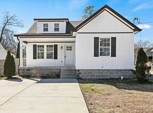 294 Morton Ave, Gallatin, TN 37066