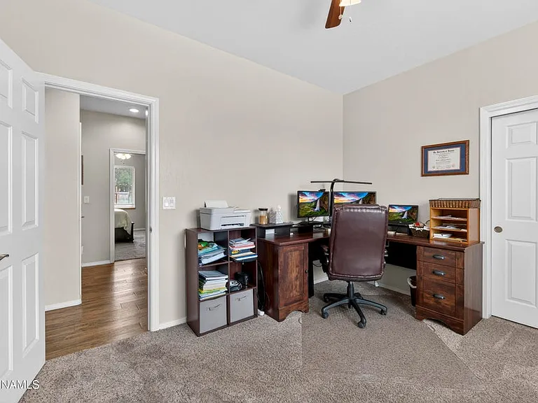 10418 Lundin Rd — Photo 10