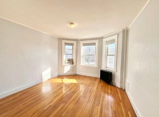 1633 Commonwealth Ave, Boston, MA 02135