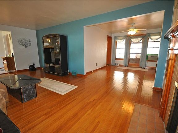 3rd image of 211 Marjorie Dr