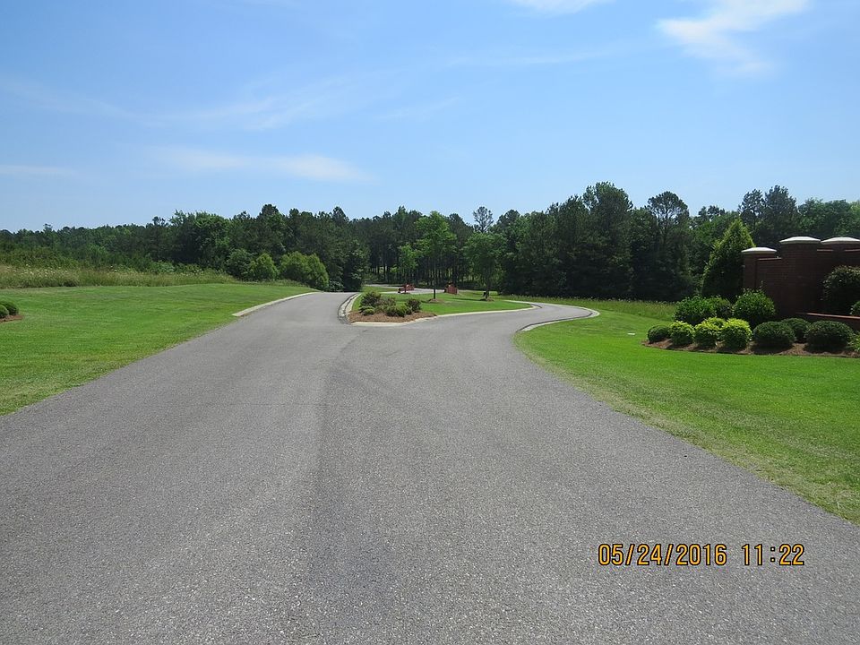 Entrance road