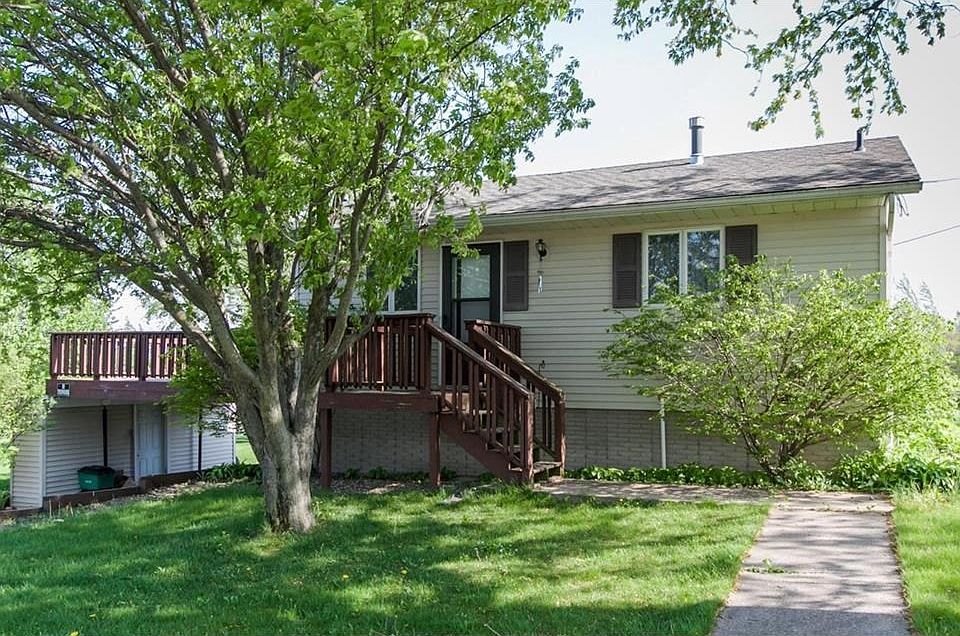1st image of 624 Crestview Dr
