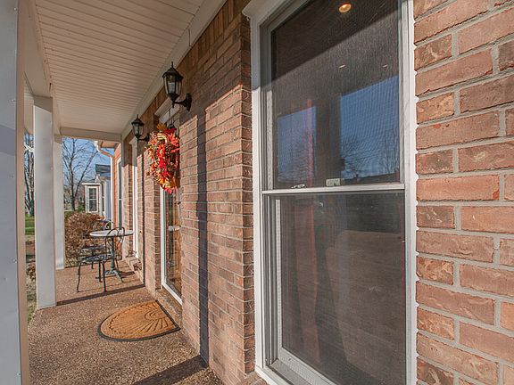 5th image of 968 Beech Bend Dr