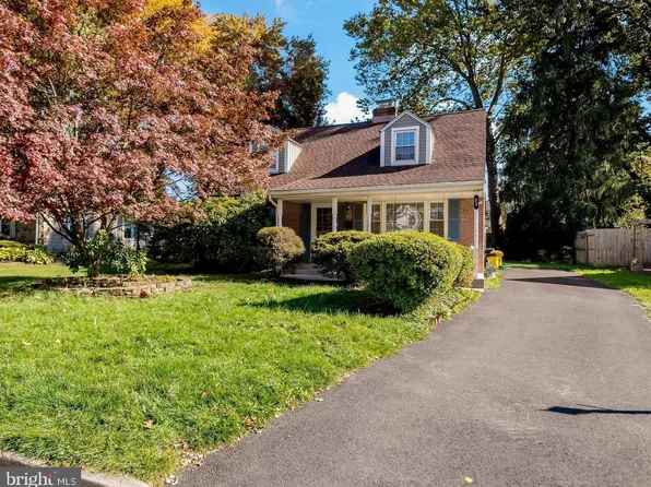 512 Burton Rd, Oreland, PA 19075