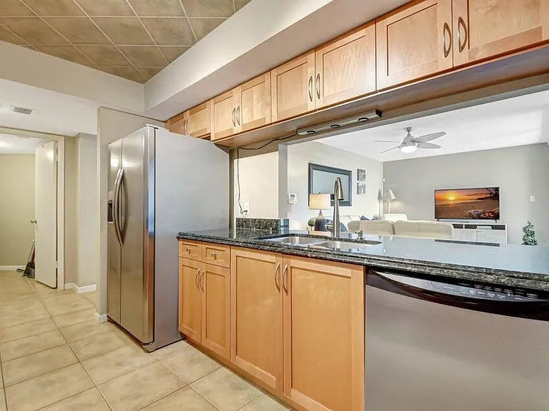 950 Lavers Cir #F309 — Photo 13