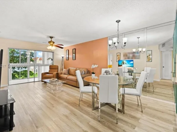 2911 N Pine Island Rd APT 311, Sunrise, FL 33322
