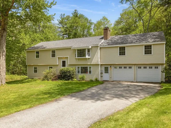 16 Jana Lane, Stratham, NH 03885