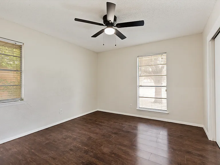 6737 Fair Meadows Dr — Photo 18