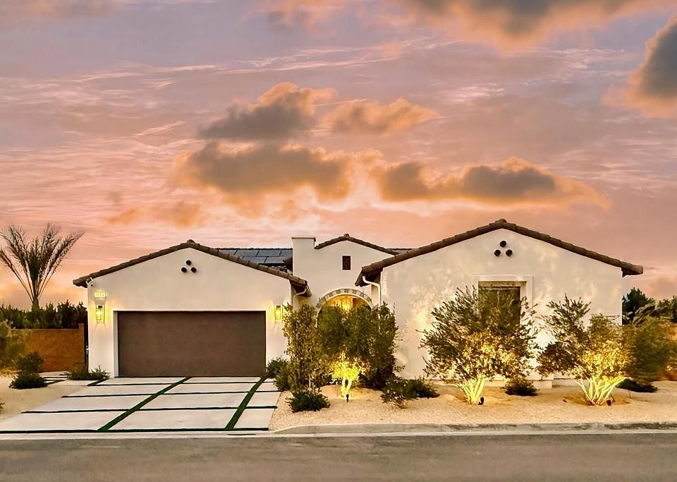 1st image of 81934 Vida Bella Dr