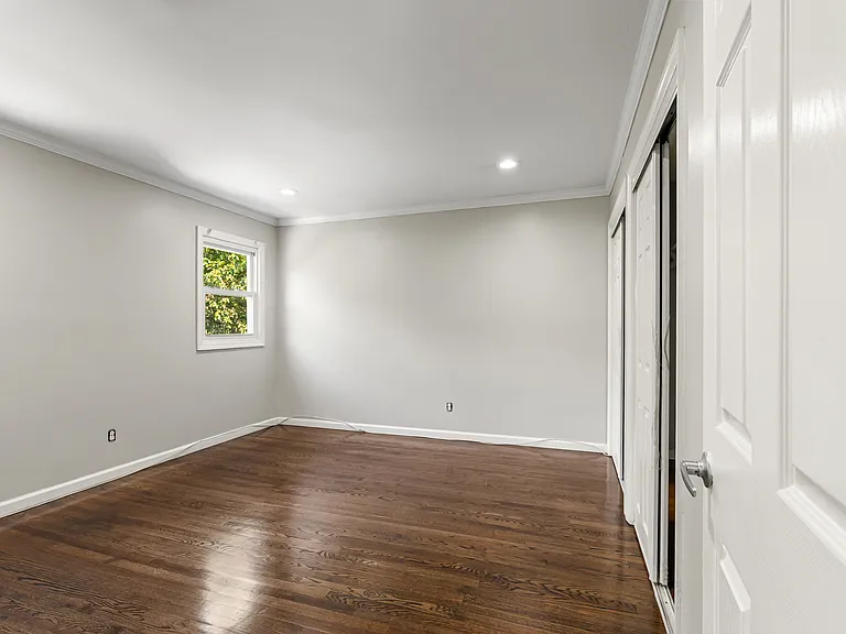 2089 Galloping Hill Rd #1 — Photo 4