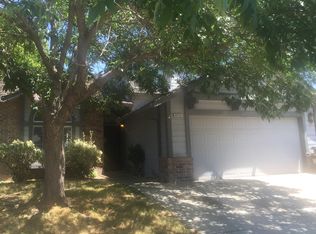 8020 Northern Oak Cir, Sacramento, CA 95828