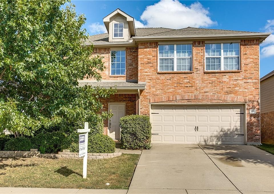 1st image of 352 Amethyst Dr