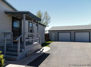 207 E Jefferson Rd, Cheyenne, WY 82007