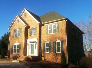 4700 Hearthstone Rd, Clemmons, NC 27012