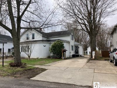 53 Burgess St, Silver Creek, NY, 14136