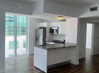 185 SW 7th St APT 1412, Miami, FL 33130