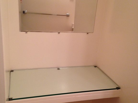 Bathroom vanity