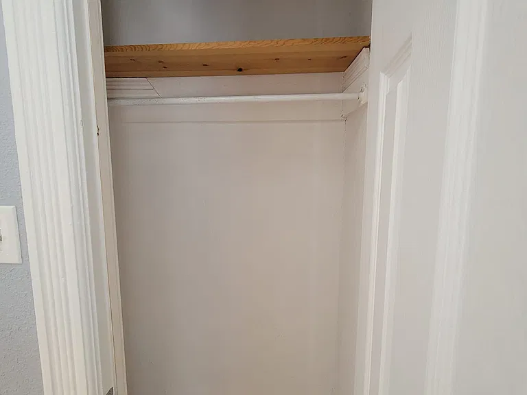 3525 W Dickens Ave #2 — Photo 15