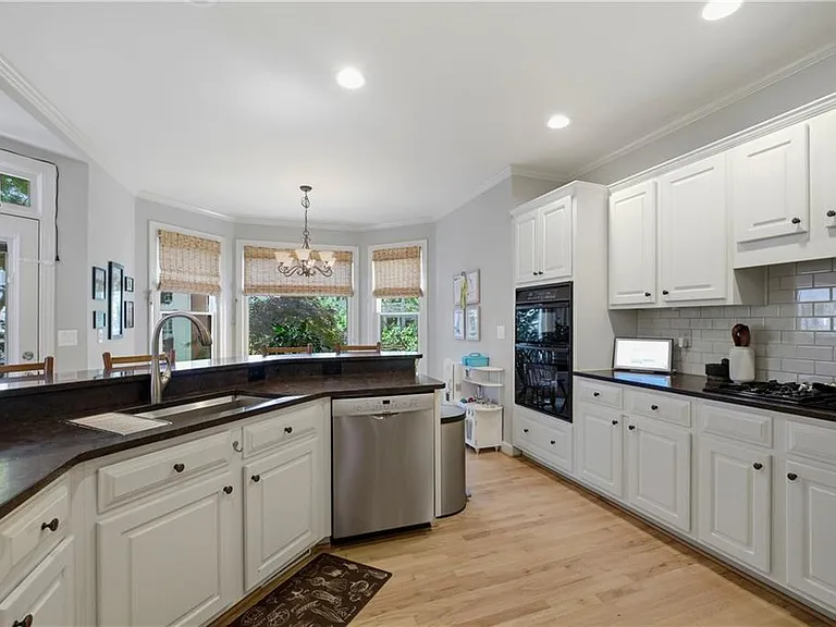 3308 Fieldwood Dr SE — Photo 26