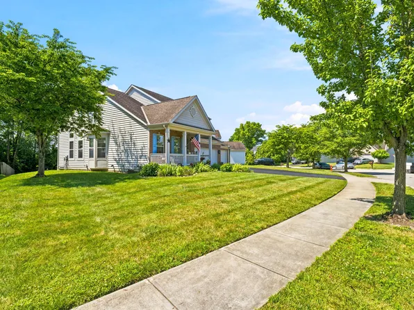 327 Pagoda Ct, Pickerington, OH 43147