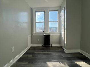 895 Brill St, Philadelphia, PA 19124