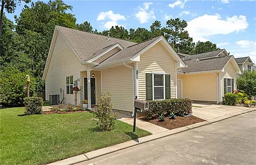 2084 Dundee Loop N Photo 1