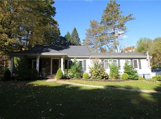 11273 Peck Rd, Mantua, OH 44255