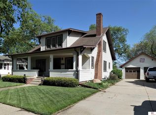 908 5th St, Friend, NE 68359