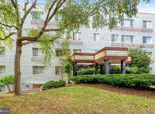3701 5th St S APT 212, Arlington, VA 22204