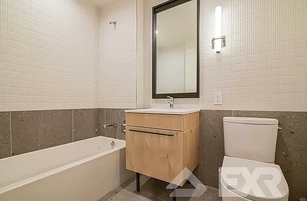 Rented by EXR | media 11