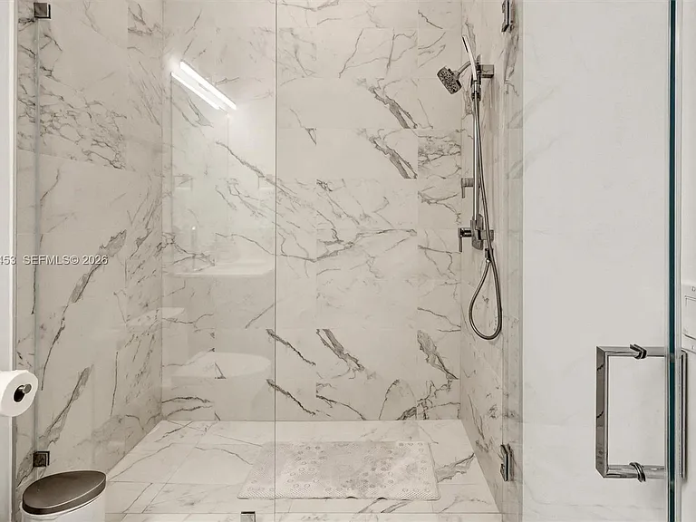 17550 Collins Ave #Penthouse 2 — Photo 33