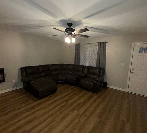 3rd image of 2050 Beulah Rd