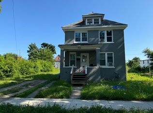 556 Leicester Ct, Detroit, MI 48202