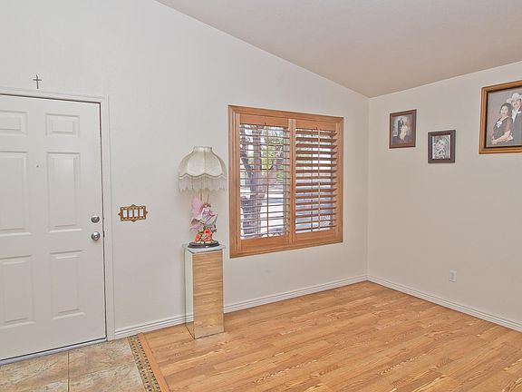 3rd image of 11590 W Holly St