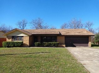 7108 Rockdale Rd, Fort Worth, TX 76134