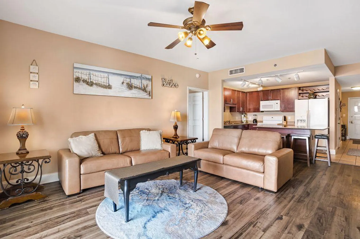 2 bed, 2.0 bath, 1194 sqft, $2,520 — Photo 1
