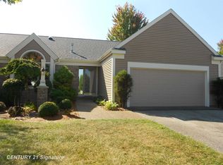 5658 Firethorne Dr, Bay City, MI 48706