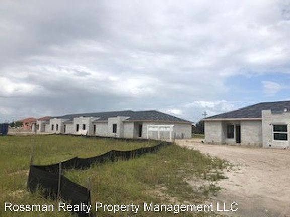 3rd image of 3409 SW 8th Pl #101